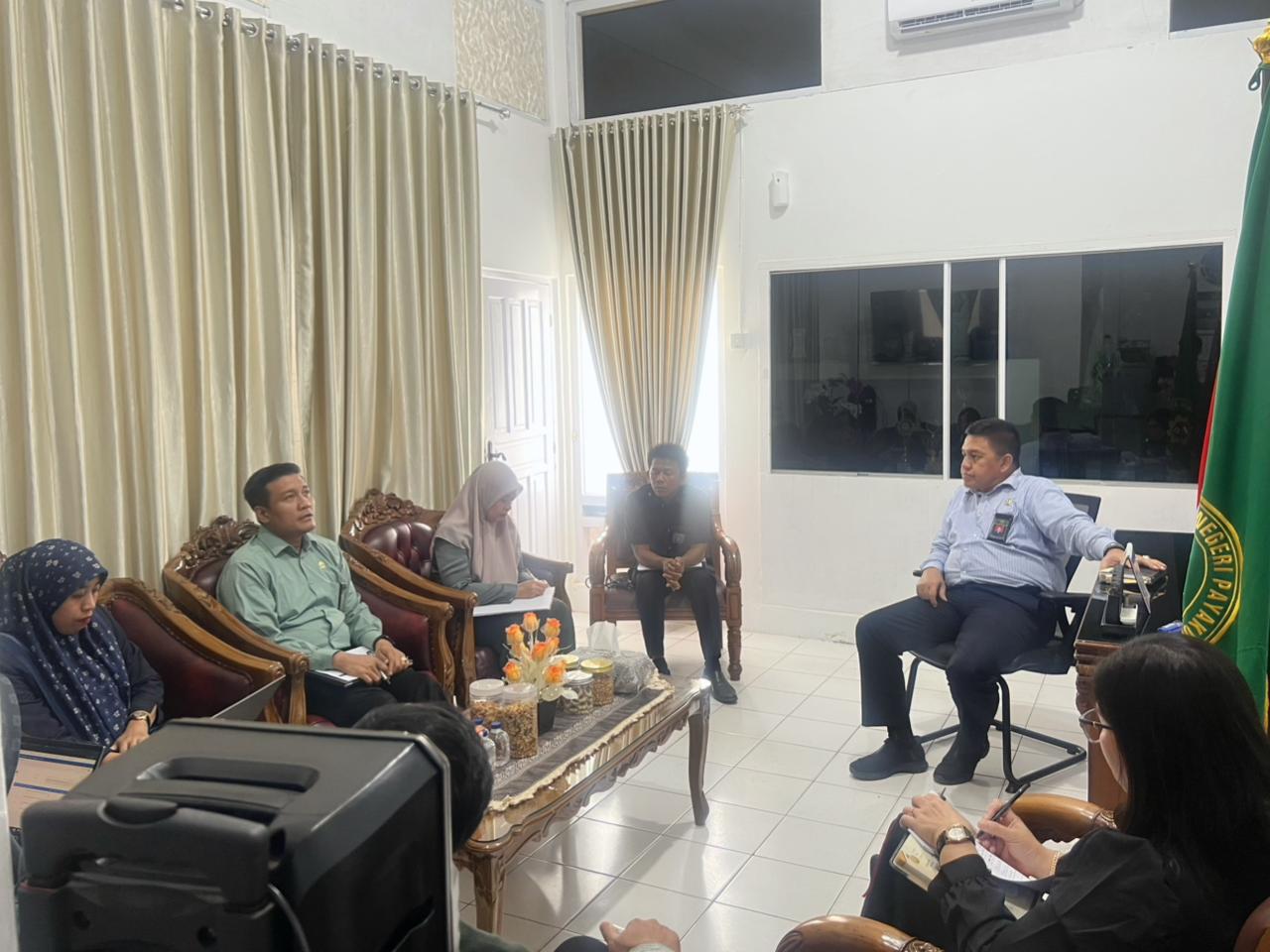 Rapat Pimpinan Monev Pembongkaran Gedung